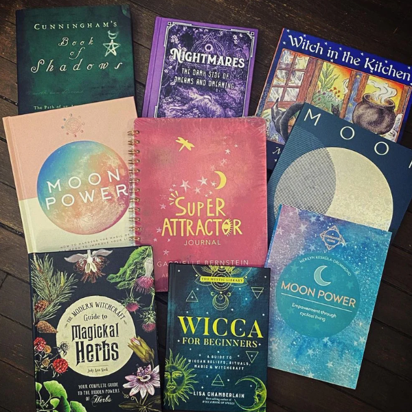 Books, Cards & Writing Supplies