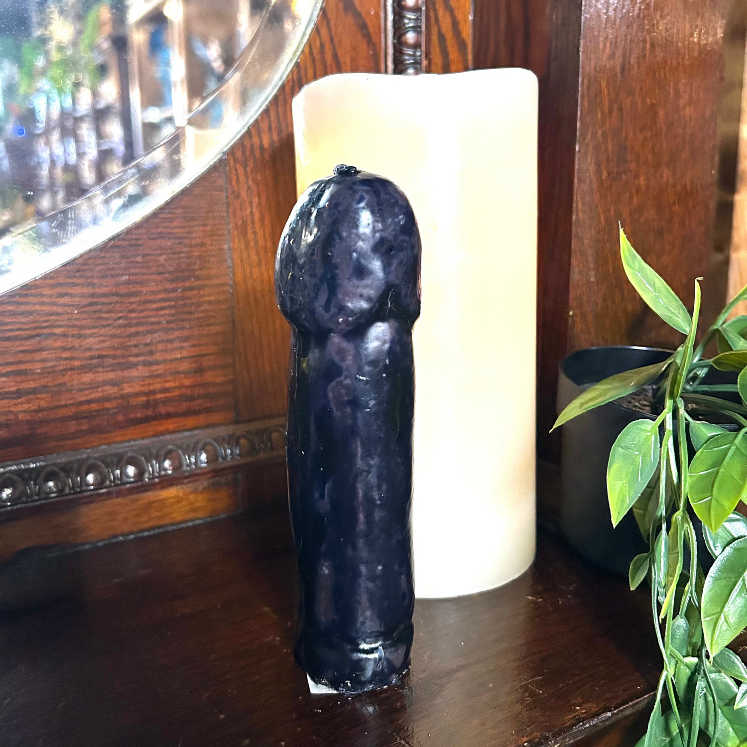 Male Gender Candle red centre/black