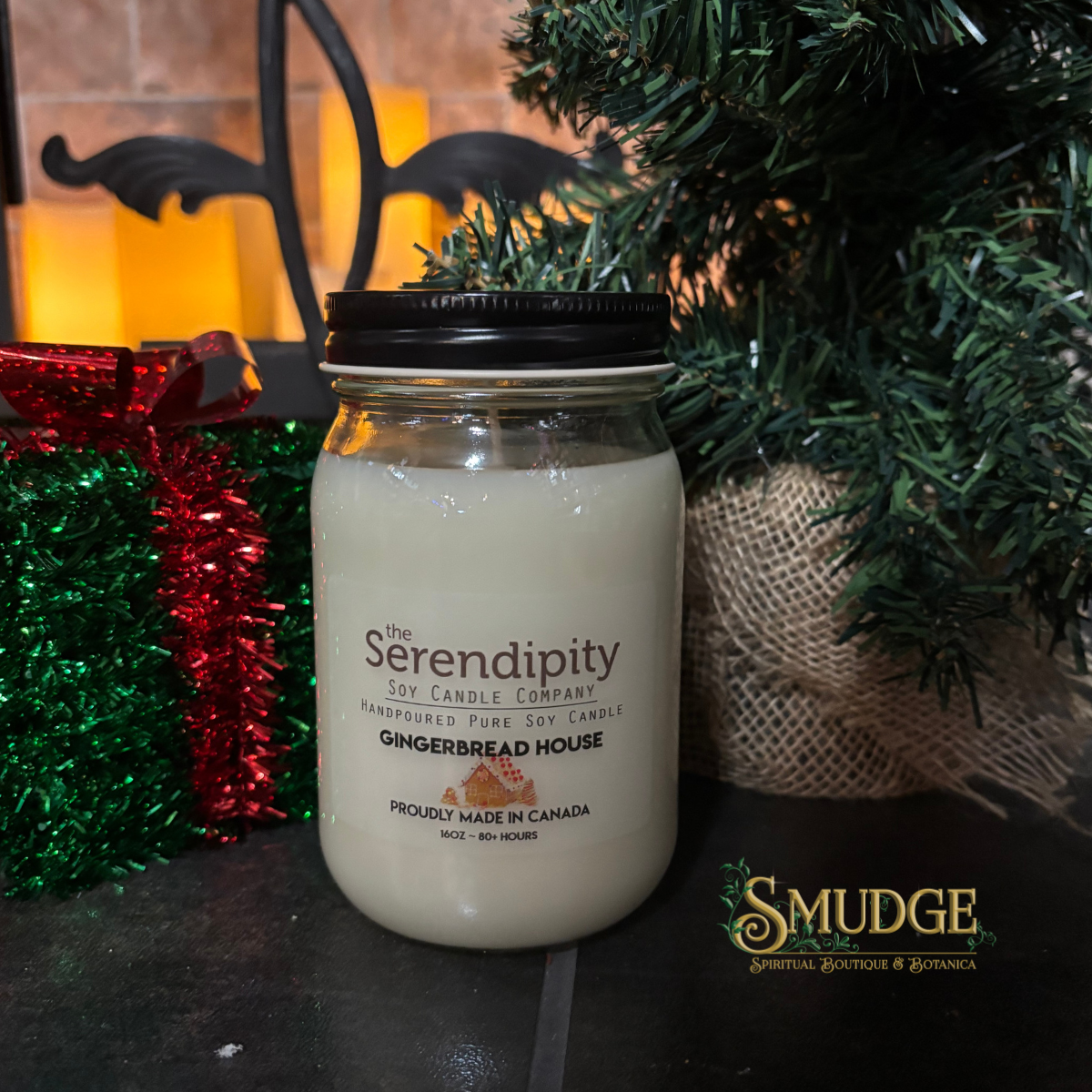 Gingerbread House 16 oz Candle