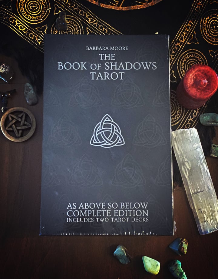 The Book of Shadows Tarot Kit