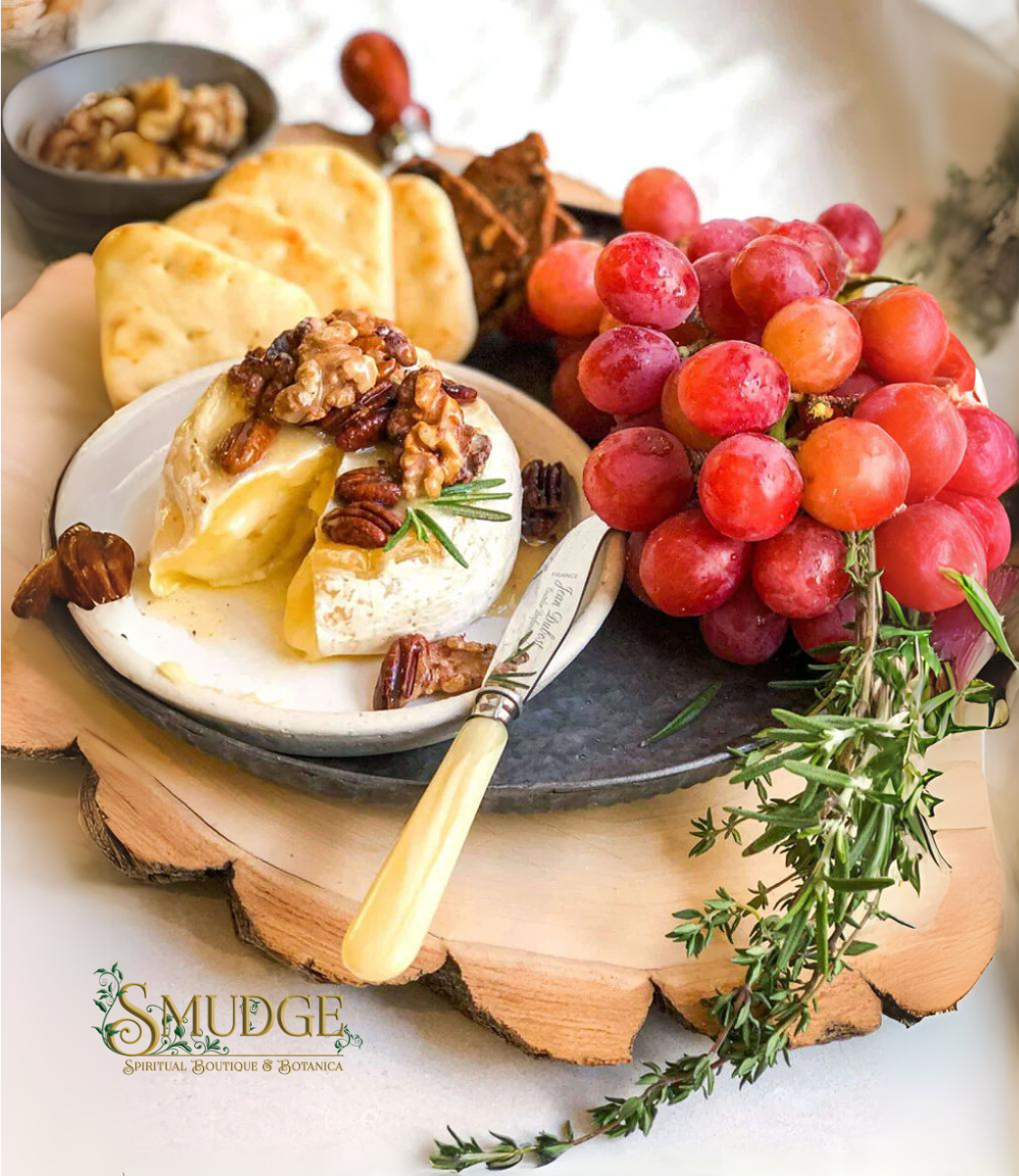 Charcuterie Gourmet Honey Gift Set