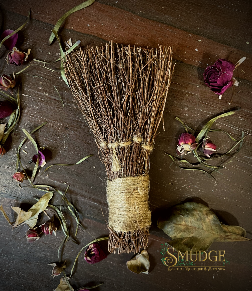 Cinnamon Broom 6"