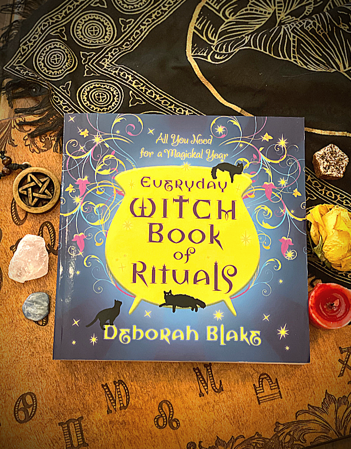 Everyday Witch Book of Rituals – Smudge Metaphysical Spiritual Boutique