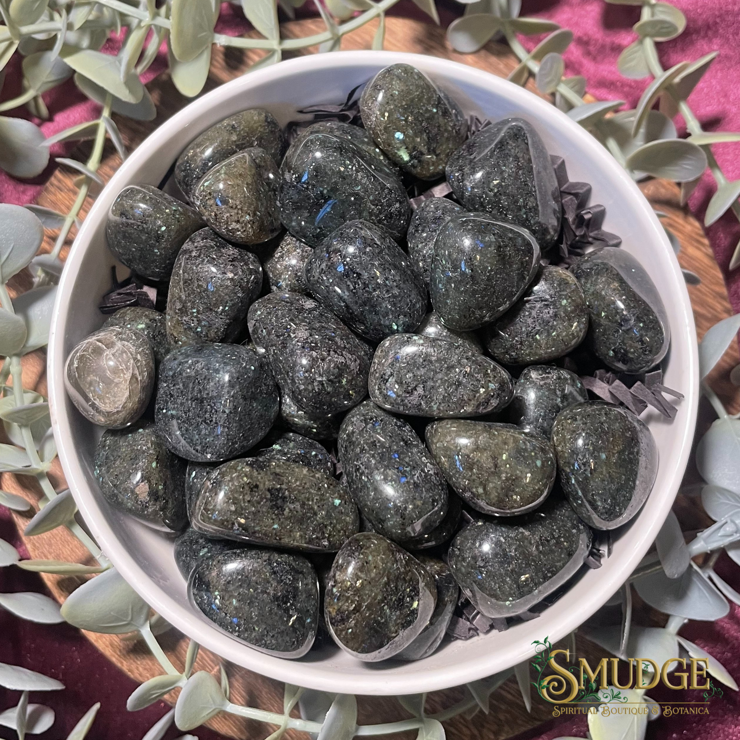 Galaxite Labradorite (medium)