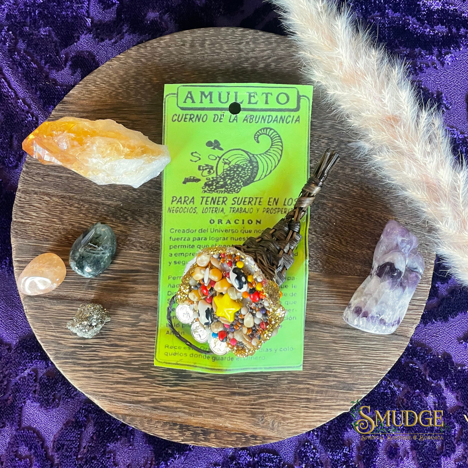 Horn of Plenty/Cuerno Amulet