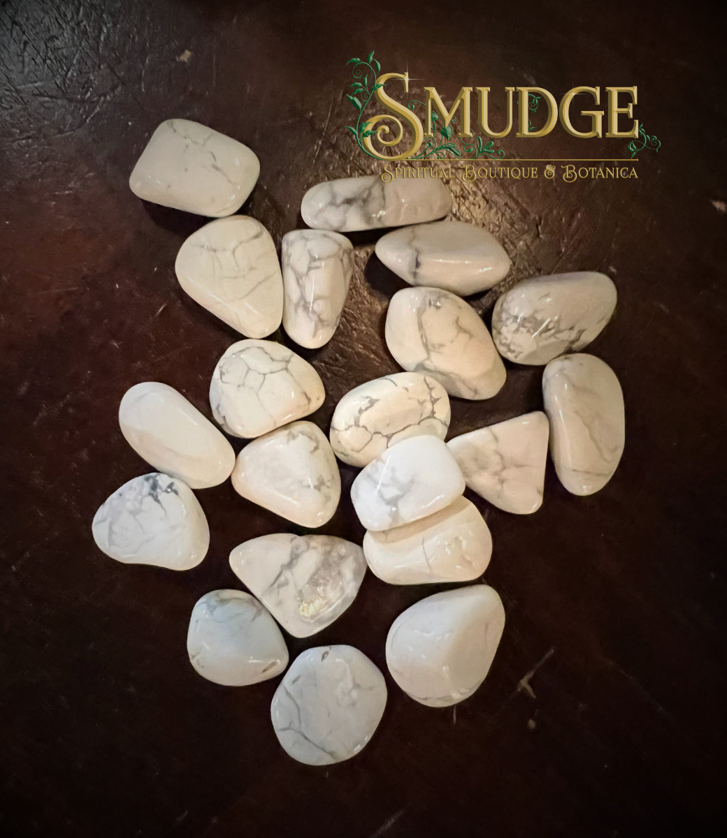 Howlite Natural Tumbled