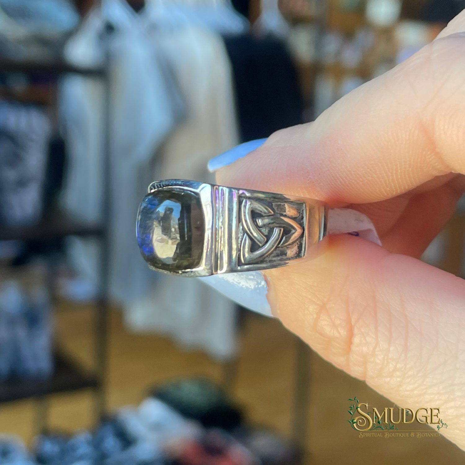 Labradorite Triquetra Men's Ring (size 10)