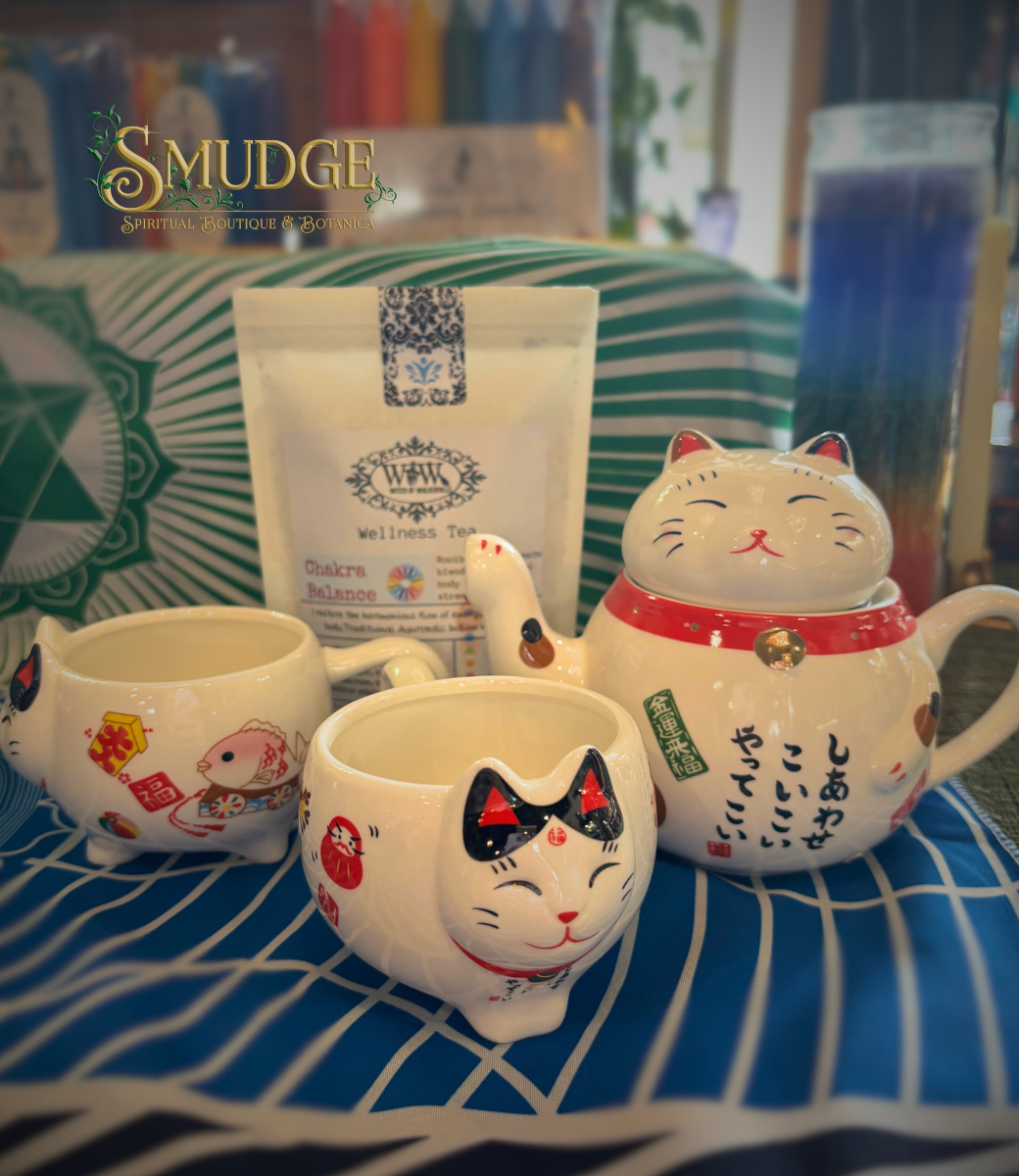 Lucky Cat Meneki Neko Prosperity Tea Set