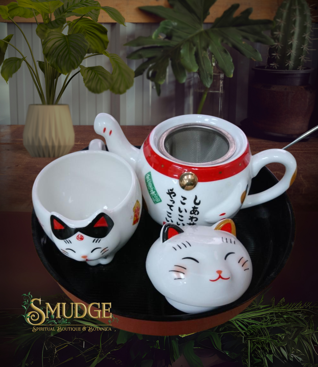 Lucky Cat Meneki Neko Prosperity Tea Set