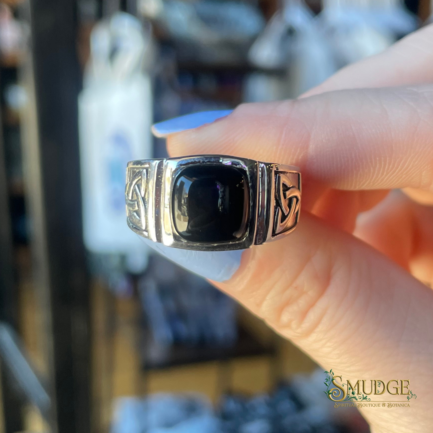 Obsidian Triquetra Men's Ring 925 Silver (size 10)